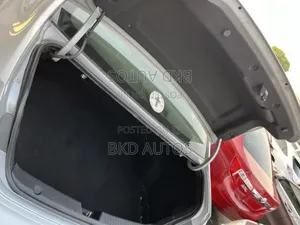 Hyundai Sonata Limited 2.0T Sedan (2.0L 4cyl 6A) 2011 Silver