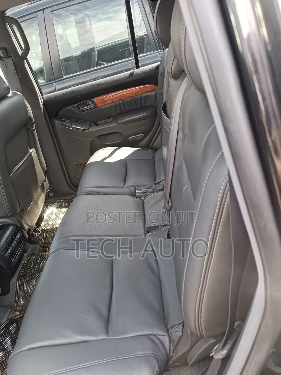 Lexus GX 470 Sport Utility 2006 Black
