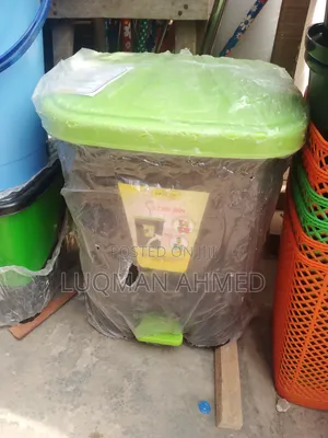 Papillon Peder Bin