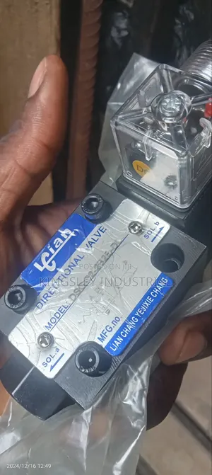 Industrial Directional Valve DSG-02-2B2E-DL