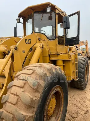 966 C Cat Loader