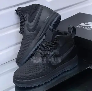 Nike Air Force Ankle Sneaker