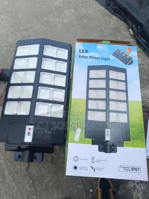 20 Eyes Solar Street Light 2000watts