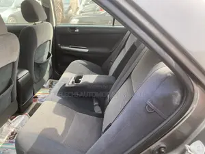 Toyota Camry 2005 Gray