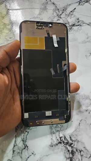 Photo - iPhone 13 Pro Max Screen