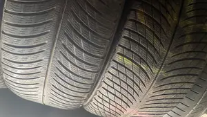 275/50/20 Michelin