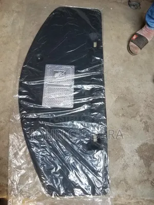 Photo - Bonnet Mat Camry 013