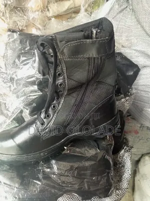 Safety Desert Boot