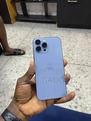 Photo - Apple iPhone 13 Pro Max 128 GB Blue