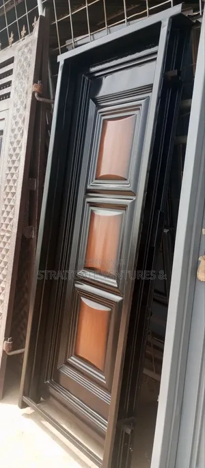 Woody-Grain Iron Door