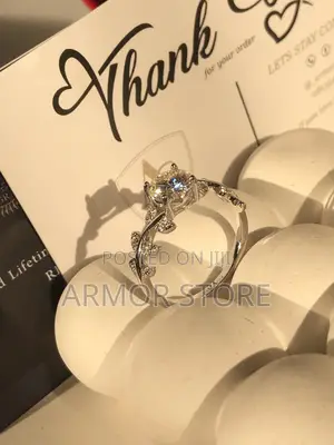 Vvs1 Moissanite Diamond Engagement Ring Single