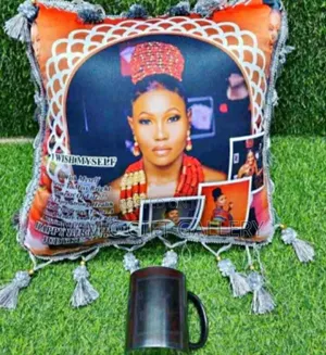 Customized Royal Throw Pillow With Magic Mug