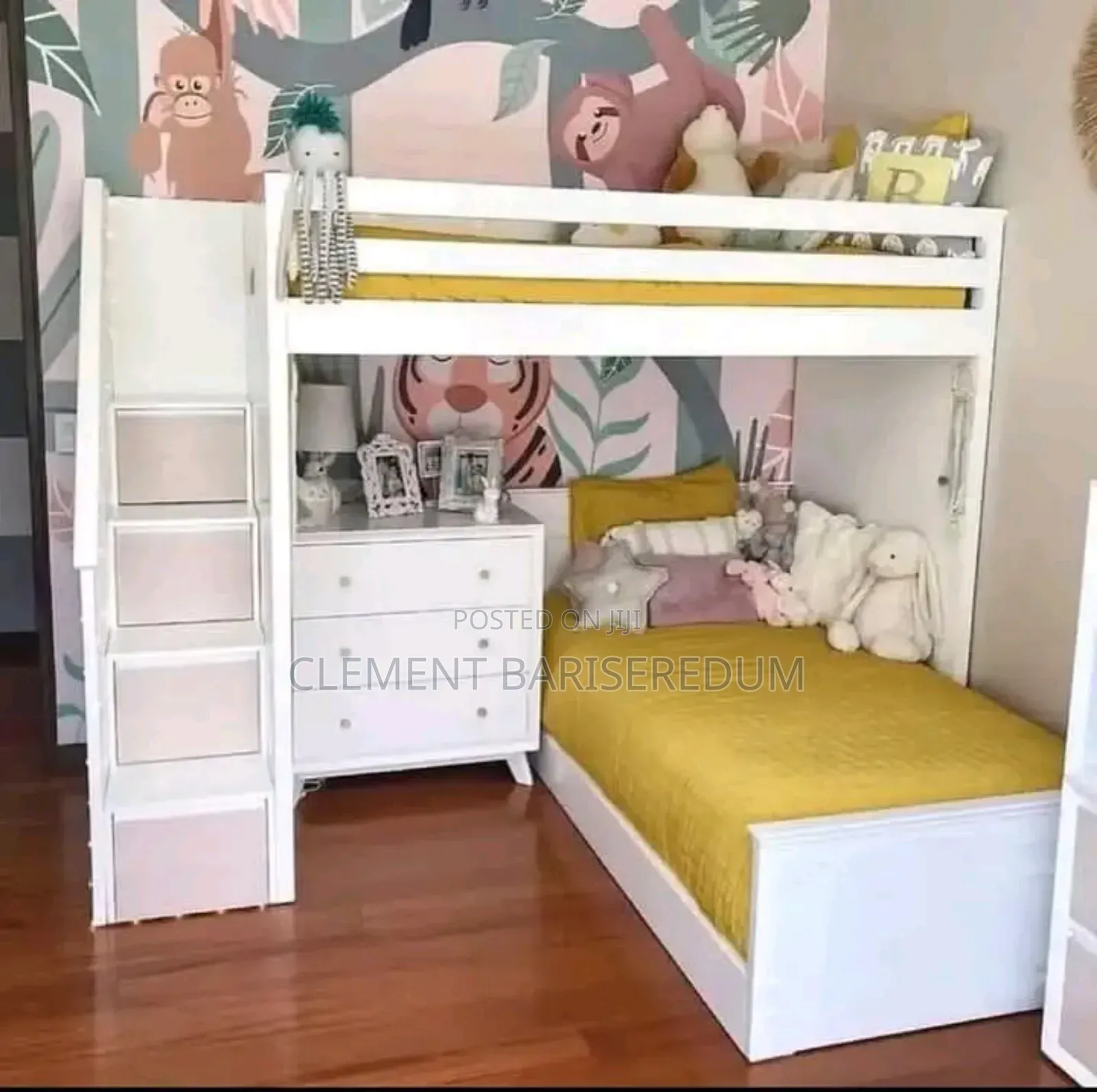 High Quality Padded Bed-flame