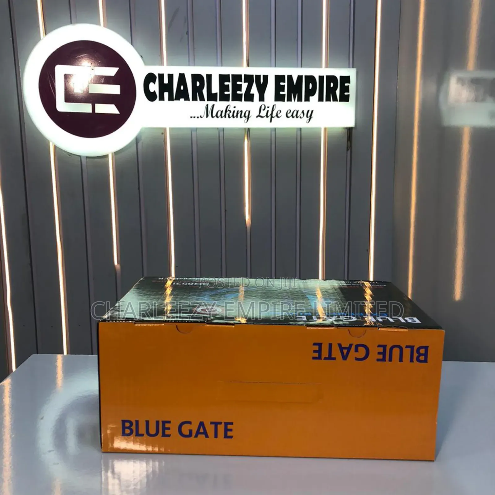 Blue Gate Ups