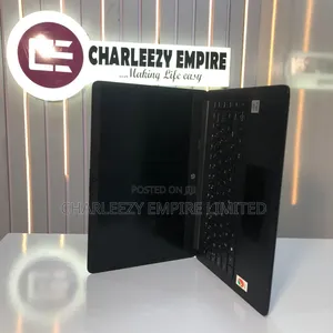 Photo - Laptop HP 14-Dq2031tg 8GB Intel Core I3 SSD 256GB