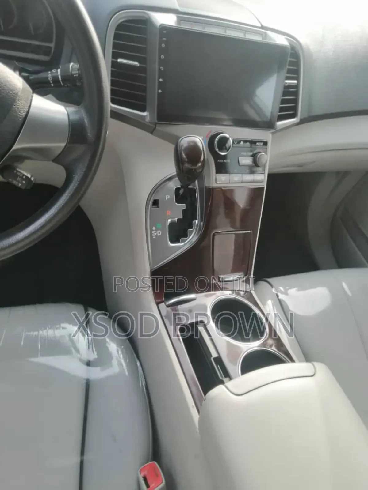 Toyota Venza V6 2009 Gray