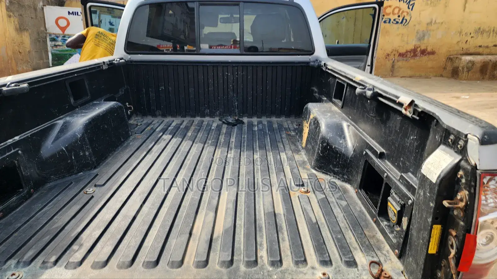 Toyota Tacoma 2012 Silver