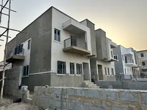5bdrm Duplex in Life Camp for sale