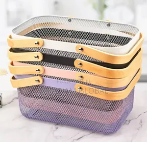 Metal Steel Wire Food Storage Basket With Wooden Handle