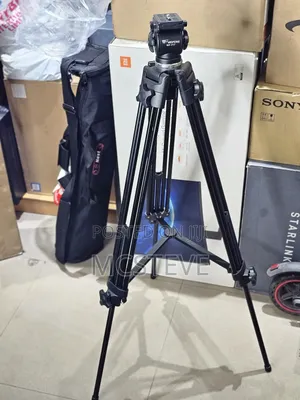Weifeng WF -717 Heavy Duty Tripod Stand