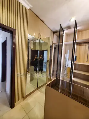Walk in Closet