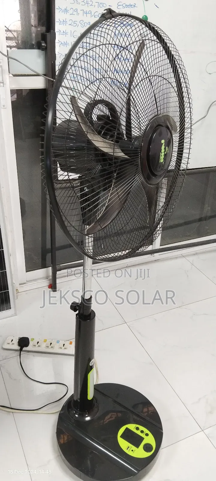 Iwin Solar DC/AC Rechargeable Standing Fan 18inches.