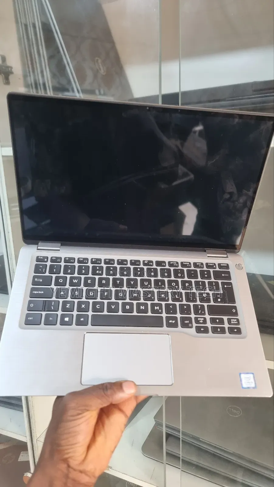 Laptop Dell Latitude 7400 8GB Intel Core I5 SSD 512GB