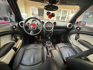 Mini Mini 2012 Red