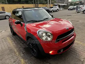 Mini Mini 2012 Red