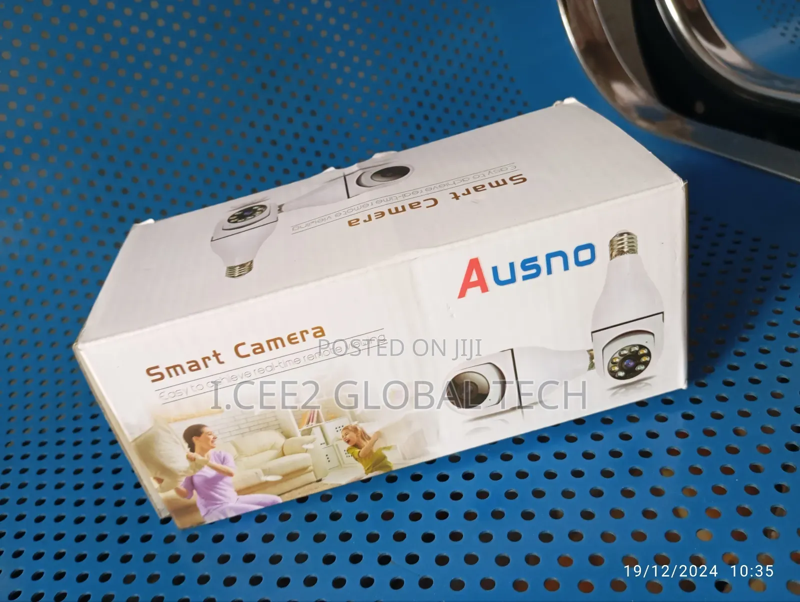 Wifi Bulb Rotating Cameras