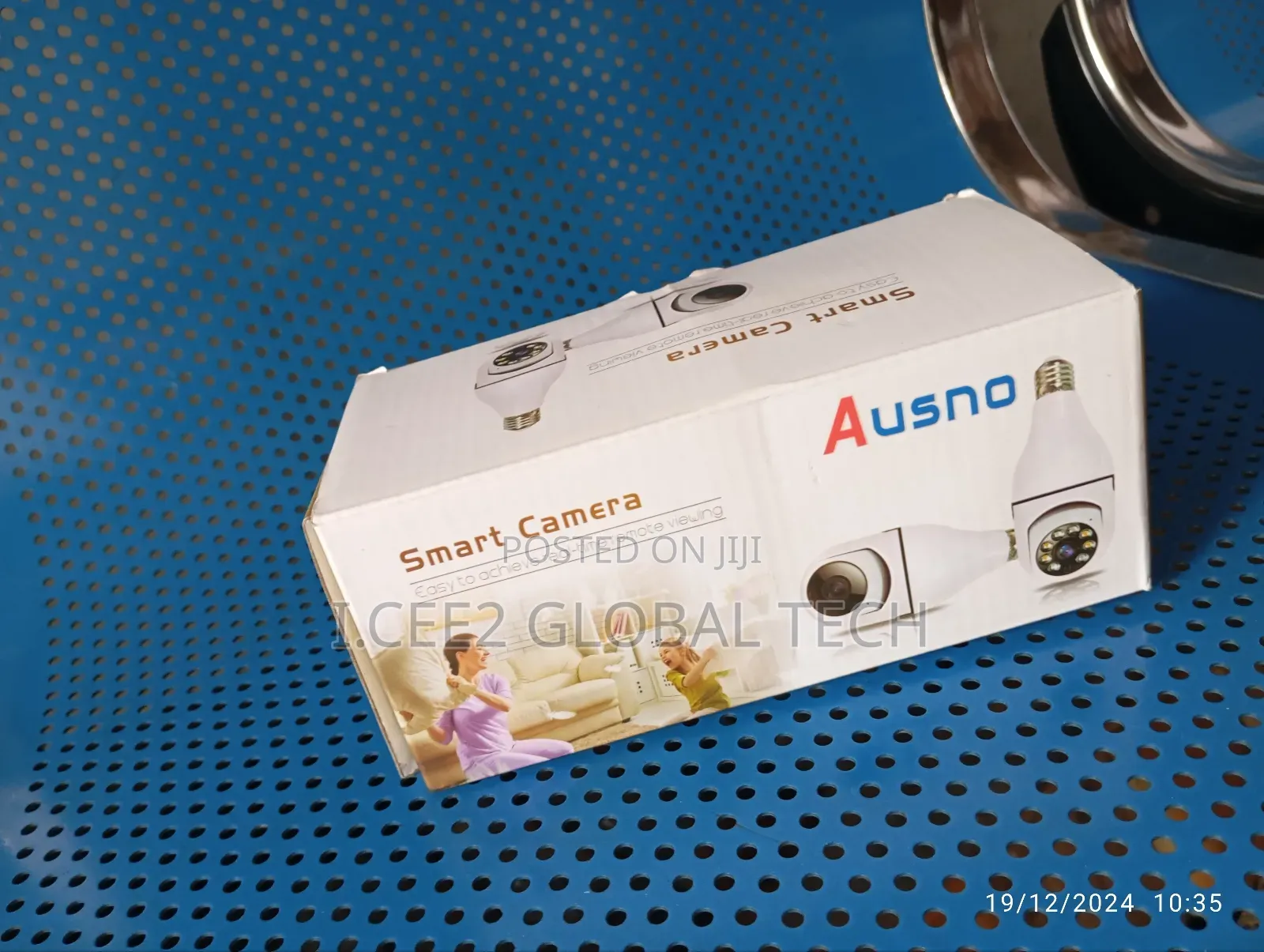 Wifi Bulb Rotating Cameras
