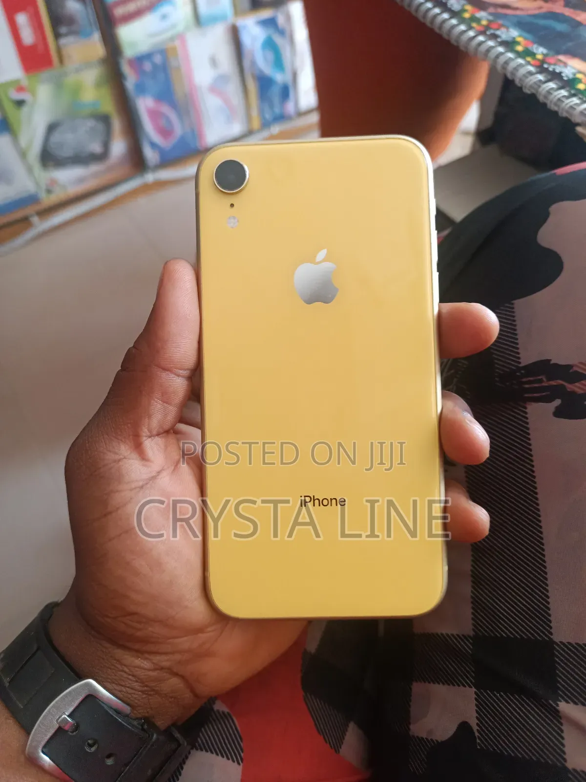 Apple iPhone XR 64 GB Yellow