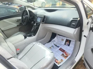 Toyota Venza 2015 White