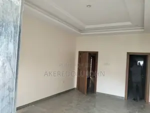Photo - 5bdrm Townhouse / Terrace in Wuye for rent