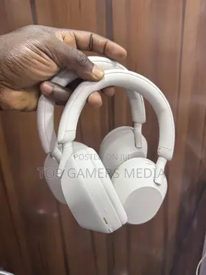 Photo - Brand New Unused Sony Xm5 Headphones