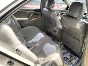 Toyota Camry 3.5 XLE 2008 Gold