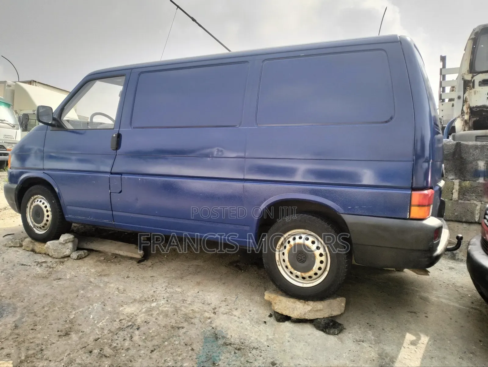 Volkswagen Transporter 2003 Blue