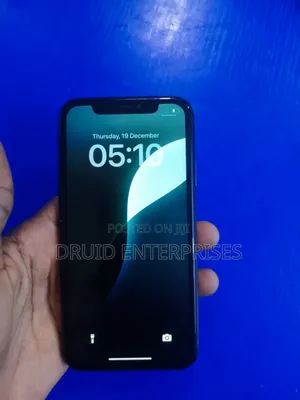 Apple iPhone XR 64 GB Black