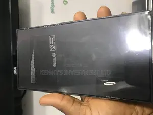 New Samsung Galaxy S22 Ultra 256 GB Green