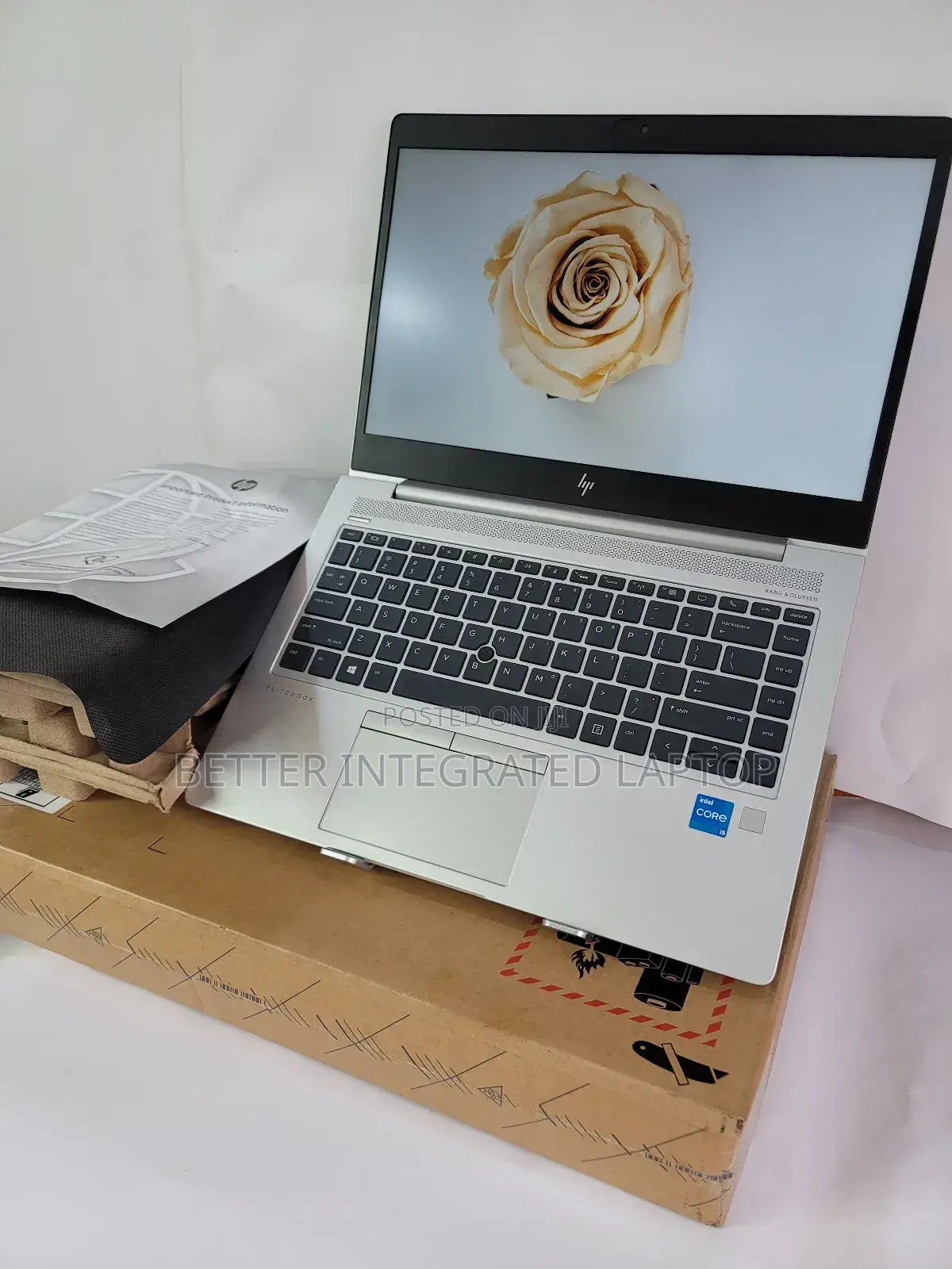 New Laptop HP EliteBook 820 12GB Intel Core i5 SSD 1T
