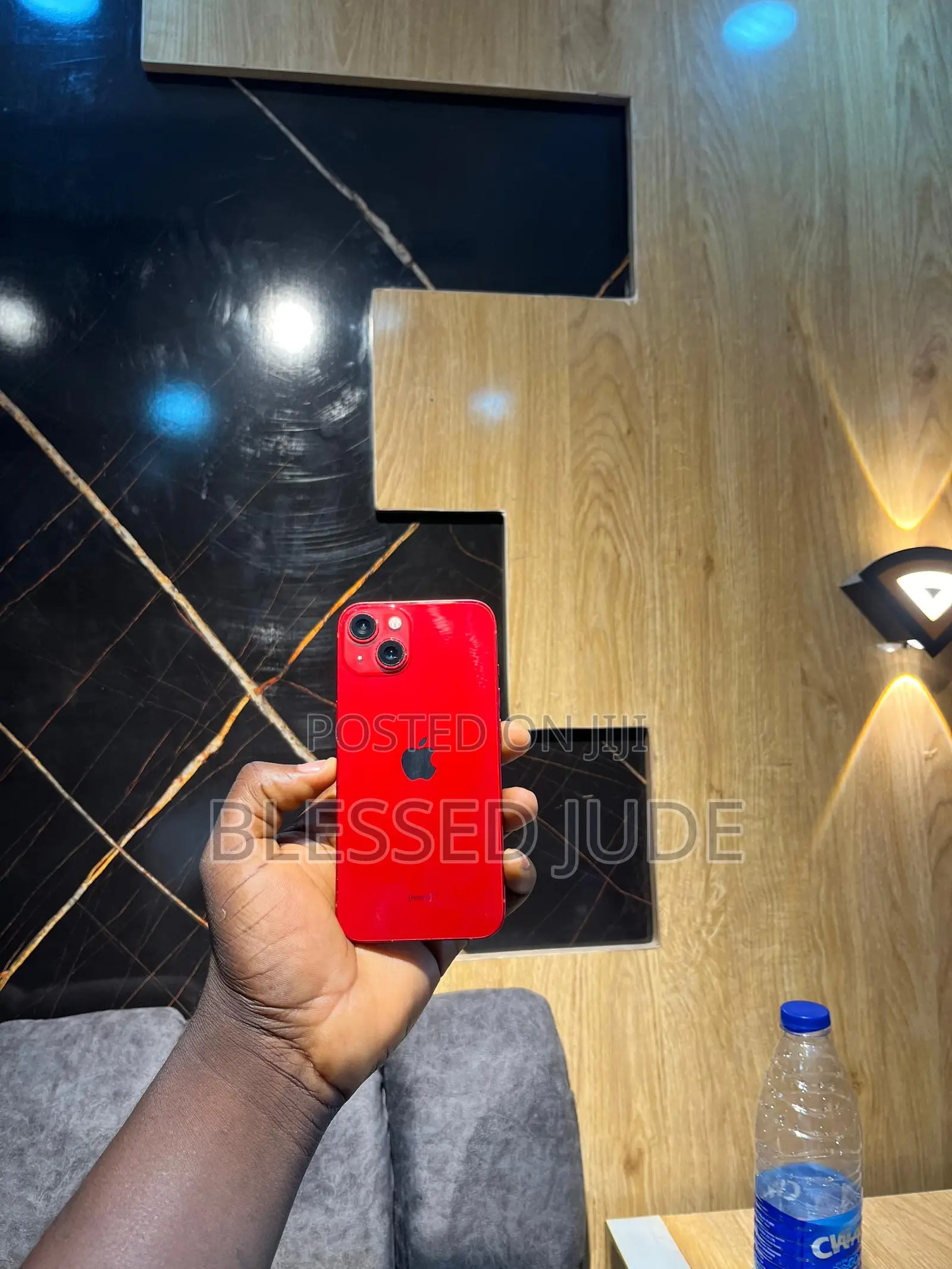 Apple iPhone 13 128 GB Red