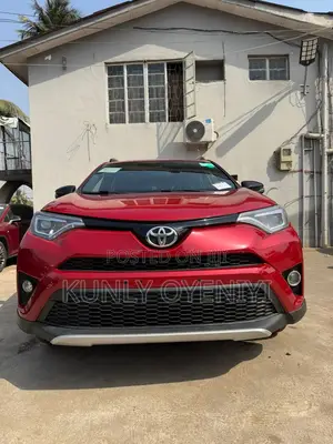 Toyota RAV4 SE AWD (2.5L 4cyl 6A) 2016 Red