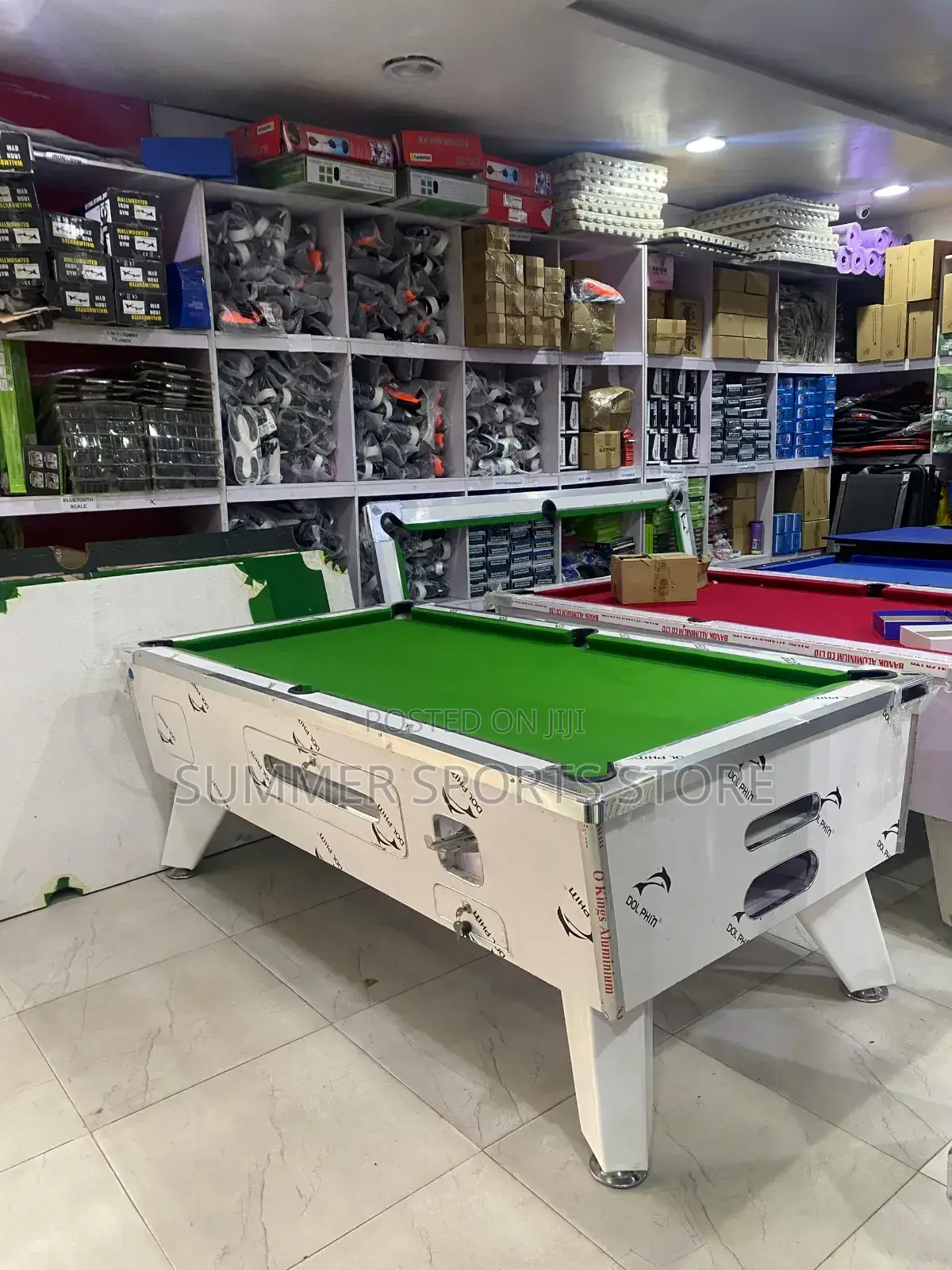 7ft Whyte Glossy Marble Top