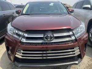 Toyota Highlander 2018 Red