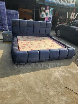 Upholstery Padded 6by6 Bed Stand for Hotel, Bedroom Etc
