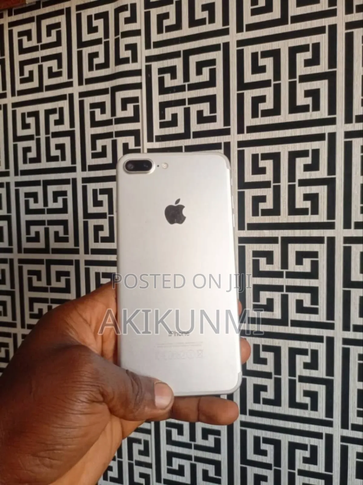 Apple iPhone 7 Plus 32 GB White