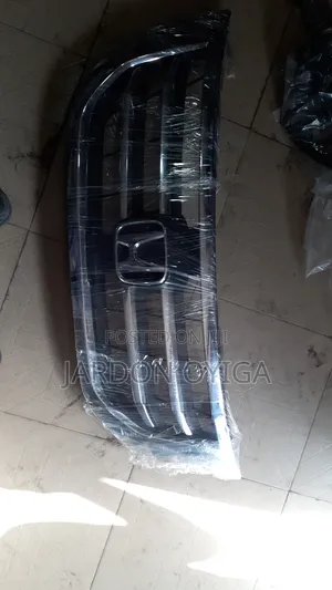 Front Grill Honda Crosstour 2013