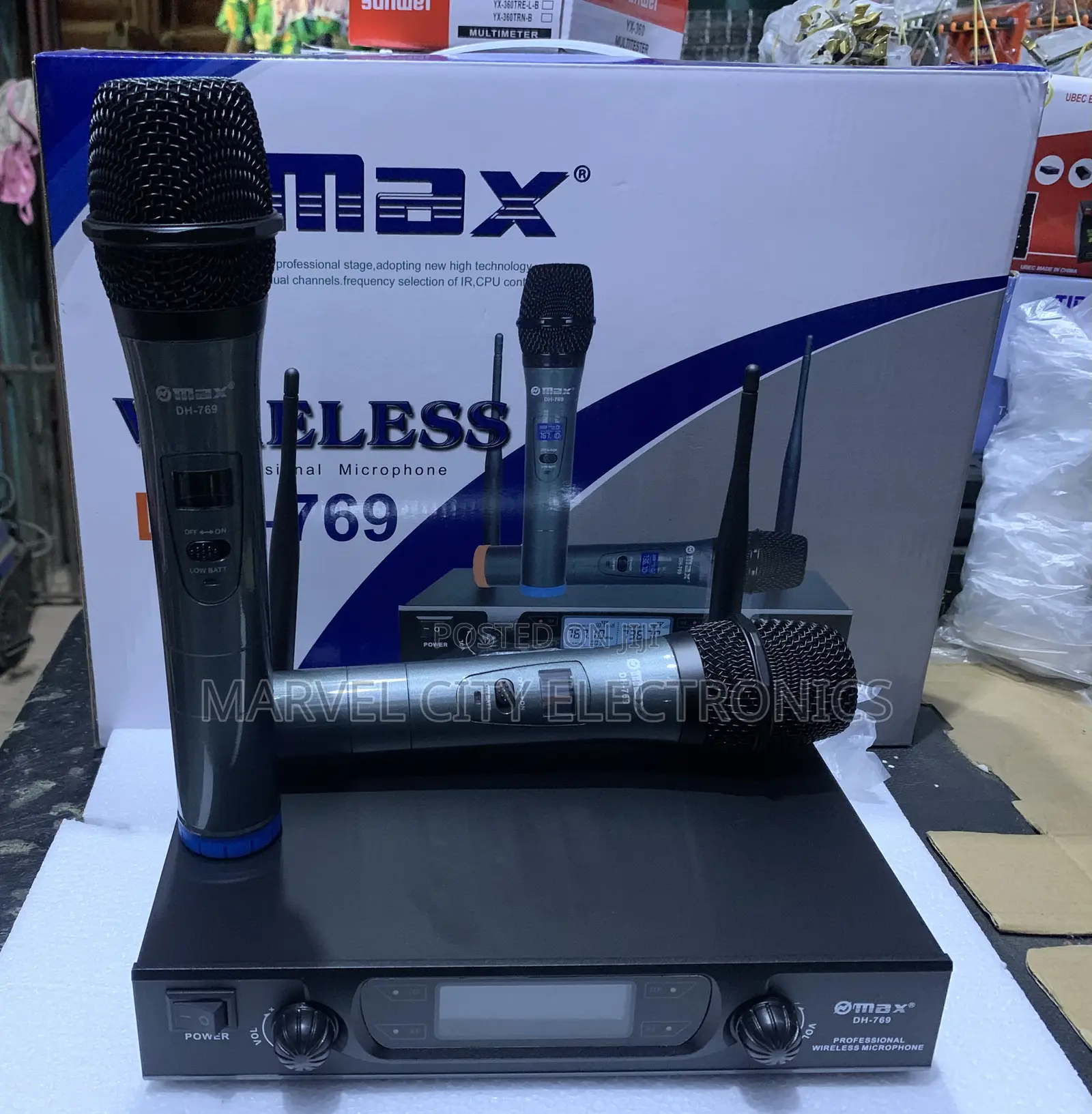 DH-769 Omax Wireless Microphone