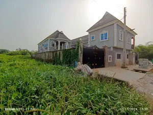 Half Plot of Land at Abiodun Obayemi