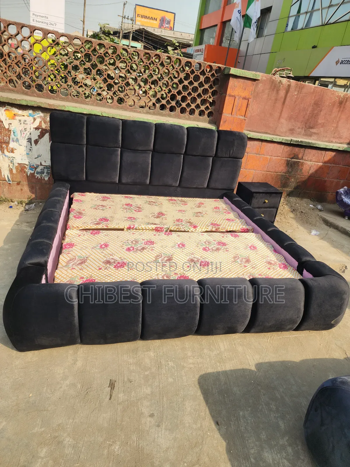 Executive 6by6 Bed With a Side Drawer.